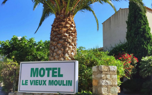 Le Vieux Moulin