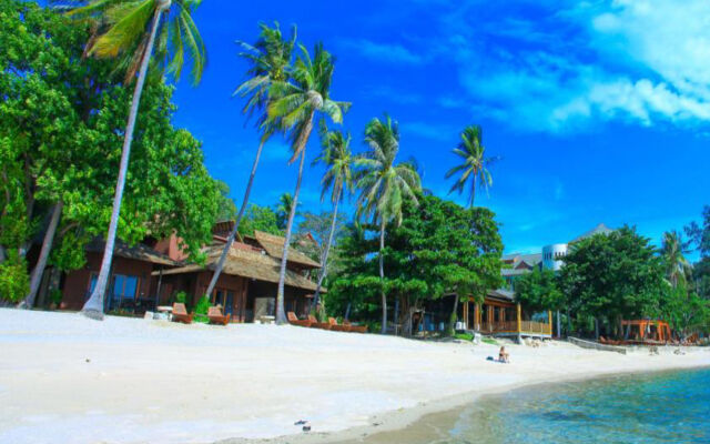 Koh Tao Beach Club