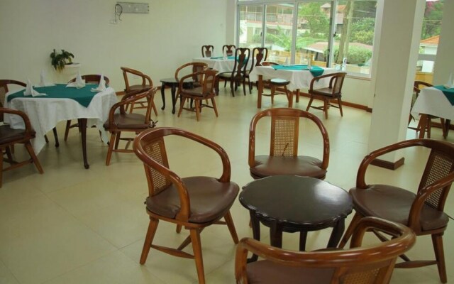 Shangri-la Hotel Muyenga