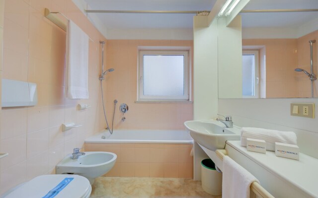 Cavalese few min From ski a26