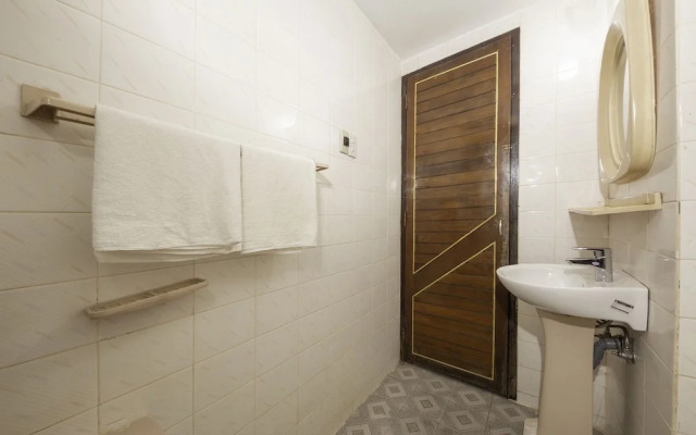 OYO 718 Nu Hoang Hotel