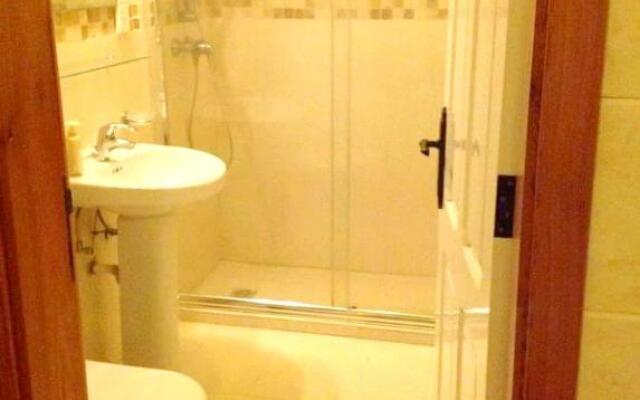 3 bedrooms villa with private pool and wifi at Qala