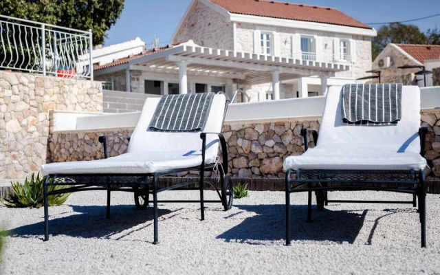 Villa Piccolo Mondo in Mali Drvenik