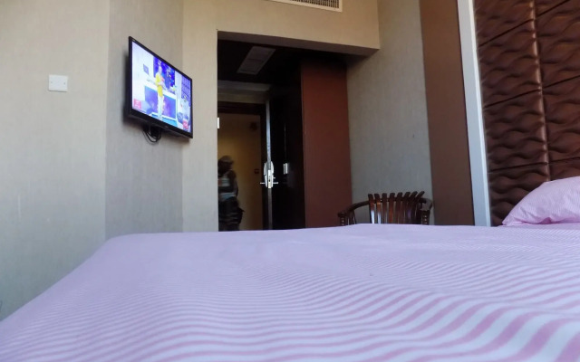 Freedom City Hotel