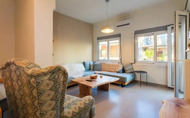 Upscale Modern Escape in the Historic Center