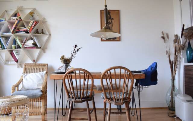 River View Apartment in London