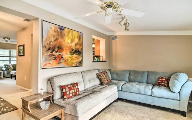 Snowbird Sanctuary w/ Covered Patio in Bradenton