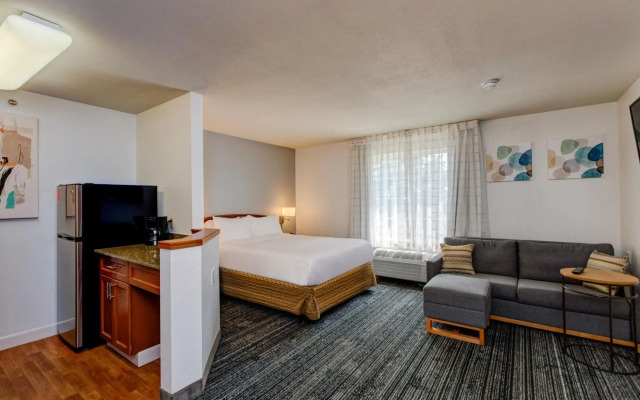 Towneplace Suites By Marriott Denver Southwest