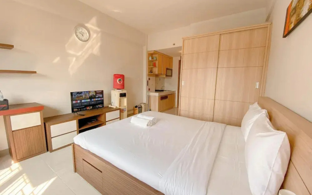 Great Deal Studio Room At Pinewood Jatinangor Apartment