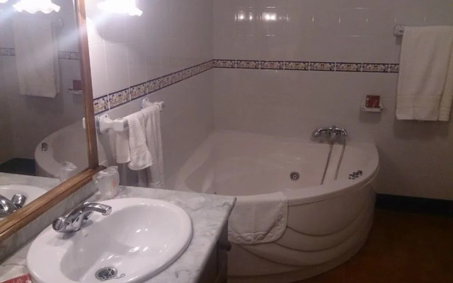 Hotel Restaurante La Yedra