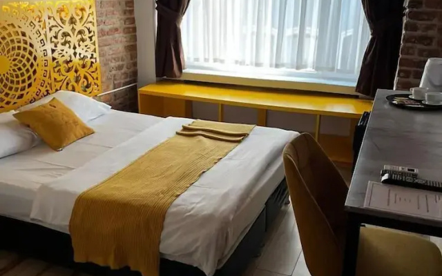 Aysa Hotel