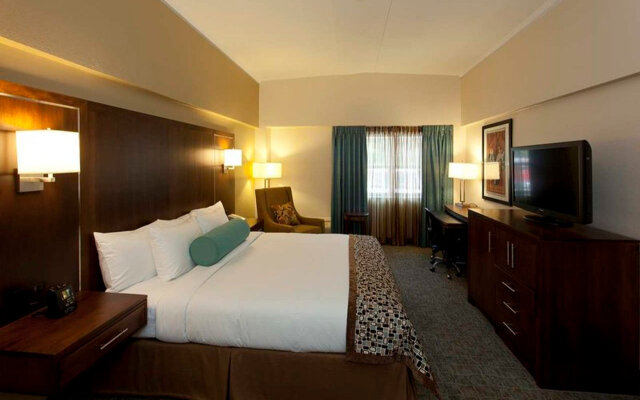 Doubletree by Hilton Cape Cod - Hyannis