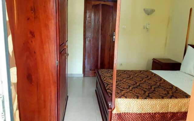 Diaspora Benin Hotel C-E