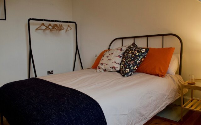 Leith Home - Sleeps 6