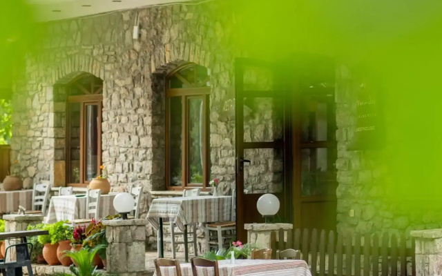 Aroanides By Mountain Hotels