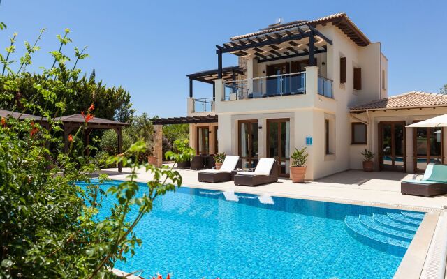 Aphrodite Hills Holiday Residences | Superior Villas