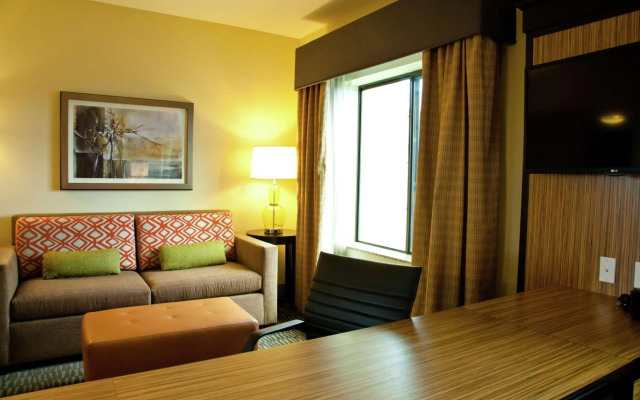 Hampton Inn & Suites Salinas