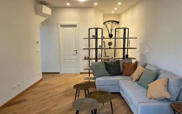 Brand new apartment with seaview & private parking