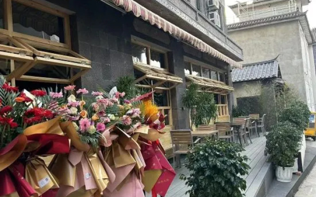 Dali City Shuanglang Town Six rooms Inn – Outside – Dali