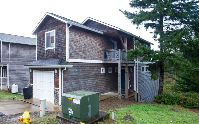 Ocean Pines 3 Br home by RedAwning