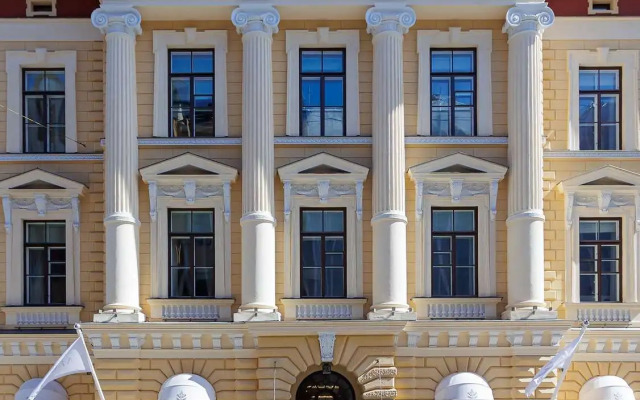 The Hotel Maria