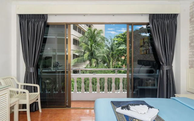 Patong Central Residence & Apartment