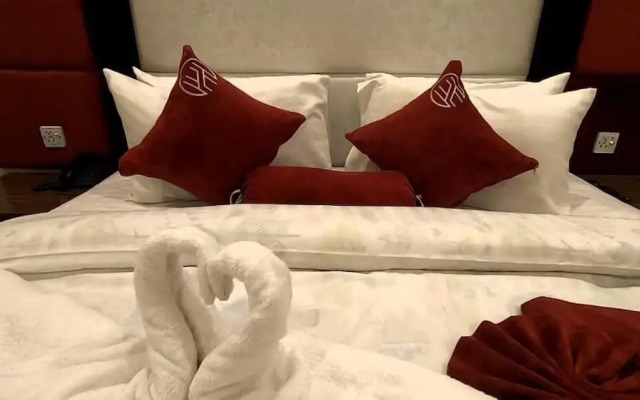 Hotel The Holiday