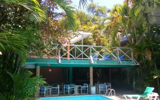 Romanoff Hotel