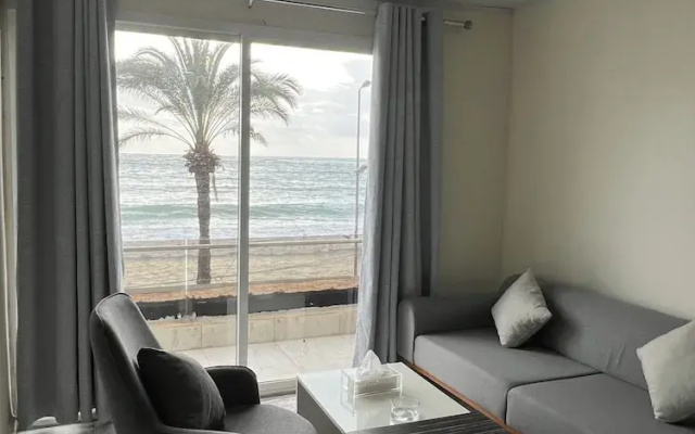 Voya Hotel and Suites