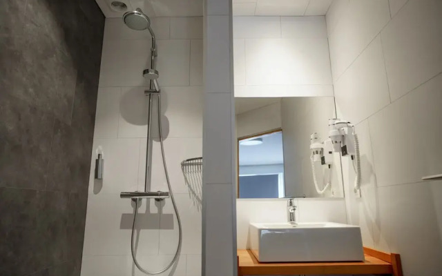 RAVEL Hotel Cyrano