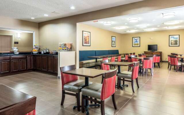 Comfort Inn & Suites - Hannibal