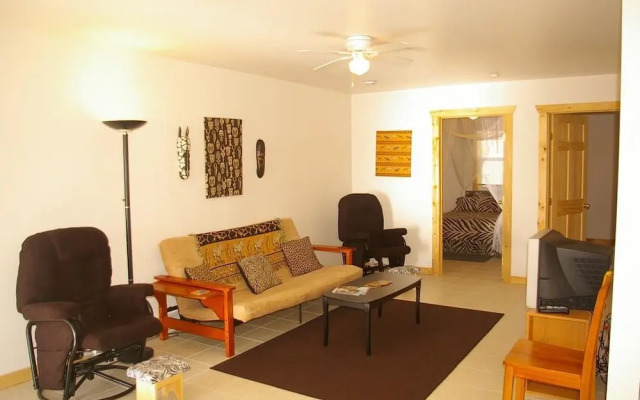 Sea Parrot Ocean View Resort