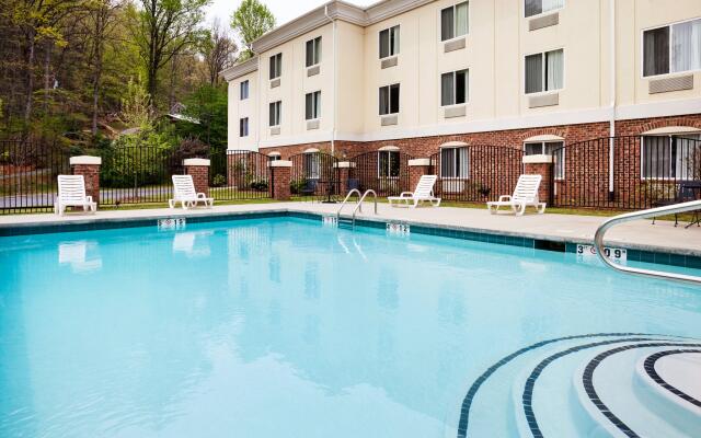 Holiday Inn Express Hotel & Suites Cherokee / Casino, an IHG Hotel