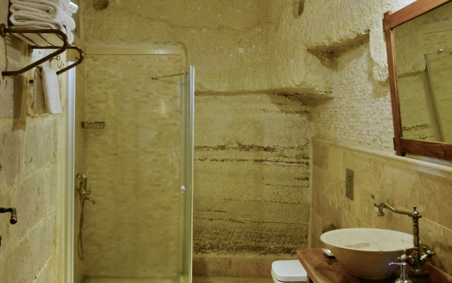 Sultan Cave Suites