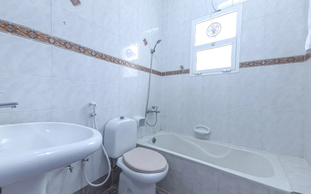 Super OYO 108 Marsa Al Masafar Hotel Apartment