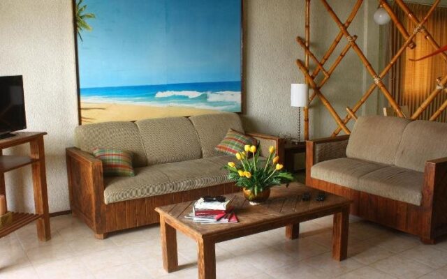 Capital O Suites Del Sol