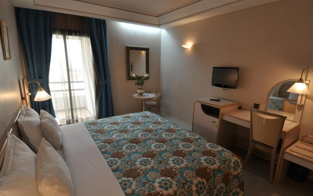Wassim Hotel