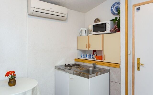 Old Town Sunrise Apartments