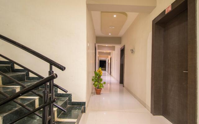 Hotel Yogiraj Palace