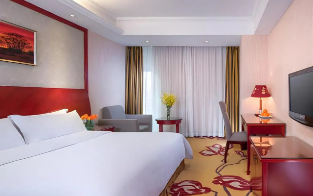 Vienna Hotel Shenzhen Bao'an Chuangye Road