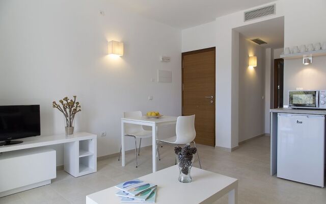 Apartaments Proa Es Pujols - Adults Only