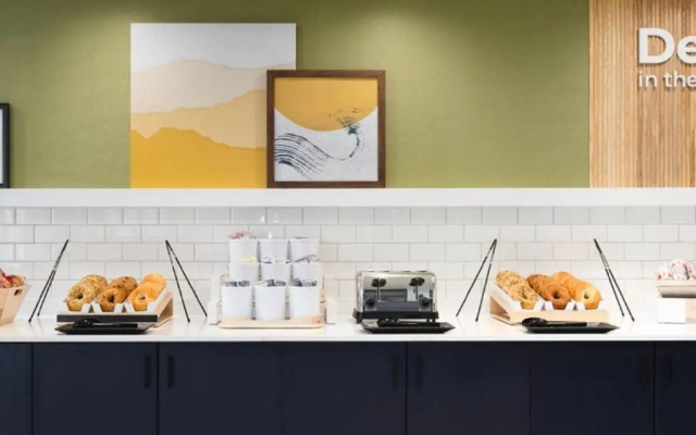 Spark by Hilton Germantown Washington DC North