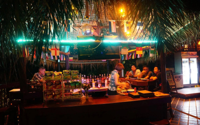 Baanpong Lodge