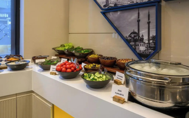 Four Points Flex by Sheraton Istanbul Taksim Square