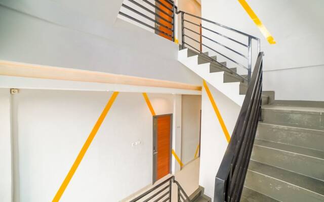 OYO 90874 Millenium Inn 2