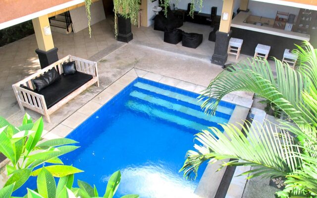 Canggu Surf Hostel