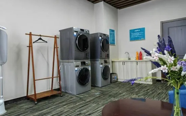 Jinjiang Pinshang Hotel (Ningbo Hangzhou Bay Bridge)