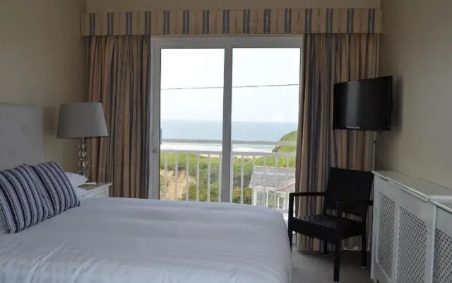 Cliff House Hotel