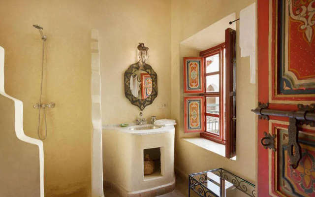Riad Julia