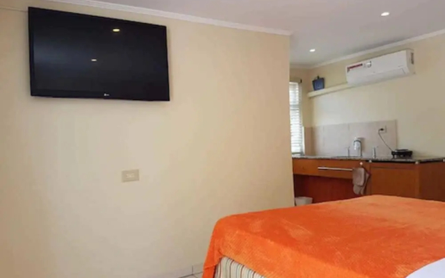 Maria Mulata Apartments
